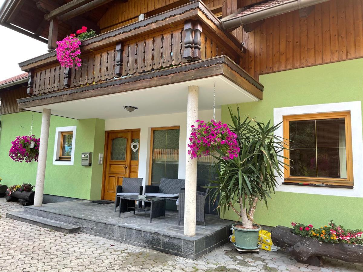 Haus Seerose *